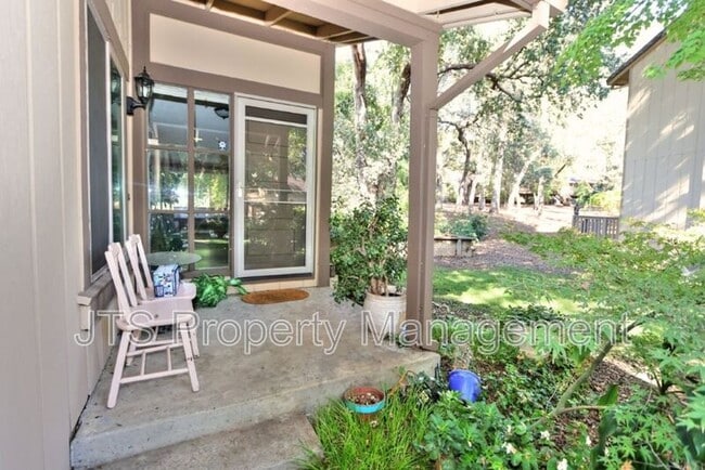 6913 Navarro Ct in Citrus Heights, CA - Building Photo - Building Photo