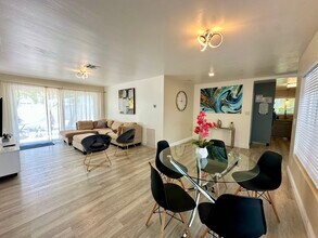 2924 Middle River Dr, Unit Your South Florida Oasis: in Fort Lauderdale, FL - Building Photo - Building Photo