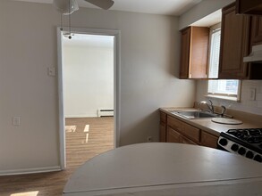 618 Broadway in Bayonne, NJ - Building Photo - Building Photo