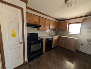 322 Park St in Pryor, OK - Building Photo - Building Photo