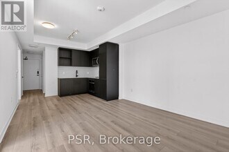 1185 Dupont St in Toronto, ON - Building Photo - Building Photo