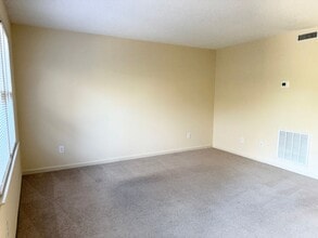 339 8th Ave Dr NW in Hickory, NC - Building Photo - Building Photo