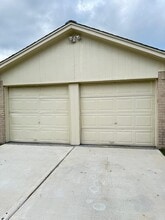 13427 Rampchester Ln in Houston, TX - Building Photo - Building Photo