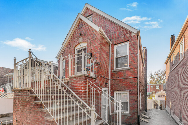 1919 Colden Ave in Bronx, NY - Building Photo - Building Photo