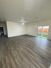 3928-3928 S Burke St in Visalia, CA - Building Photo - Building Photo