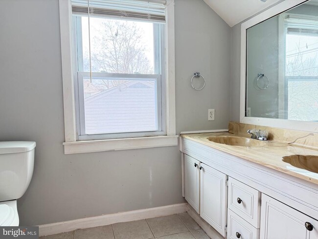 311 West Ave in Delanco, NJ - Building Photo - Building Photo