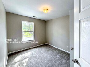 11237 Lofty Heights Pl in Raleigh, NC - Building Photo - Building Photo