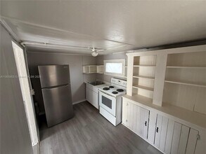 532 Foote Ct in Daytona Beach, FL - Building Photo - Building Photo