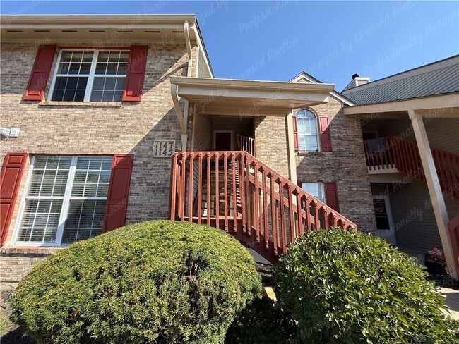 property at 1147 Captains Bridge