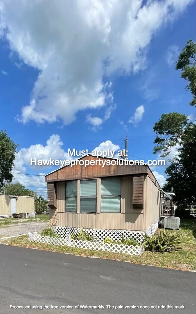 property at 3315 E Main St