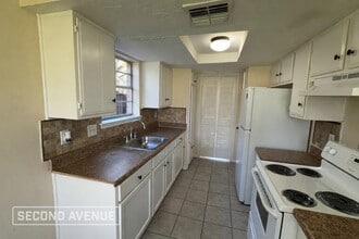 7023 Foxhurst Ln in Humble, TX - Foto de edificio - Building Photo