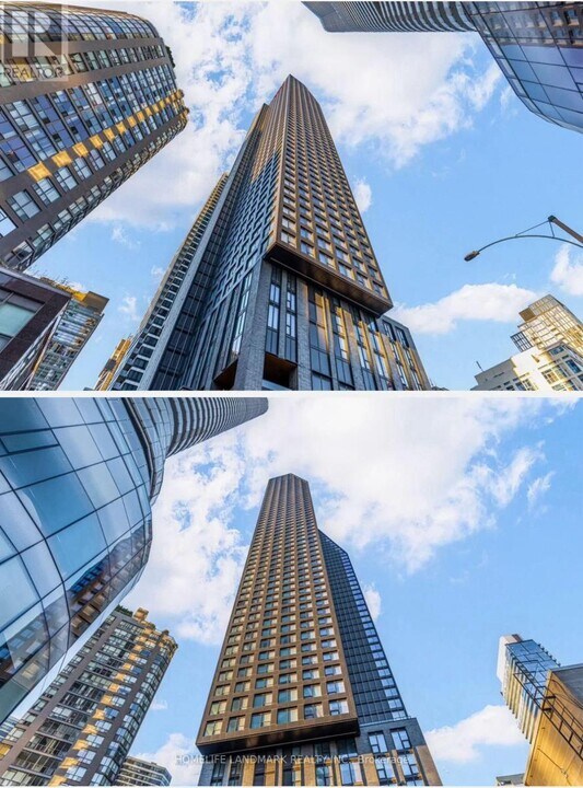 8 Wellesley St W in Toronto, ON - Building Photo