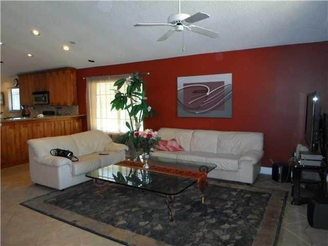 4170 NW 6th St