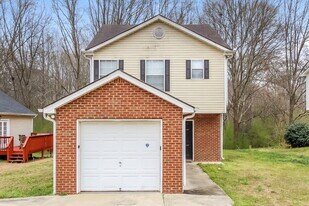 1660 Riverchase Cir NE in Conyers, GA - Building Photo