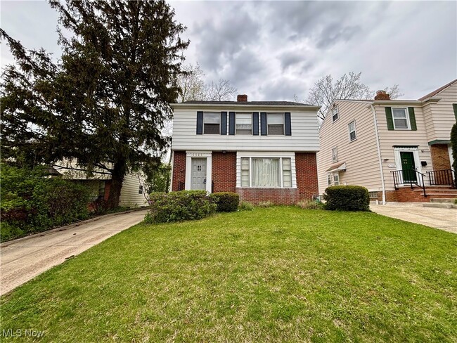 property at 4385 Baintree Rd
