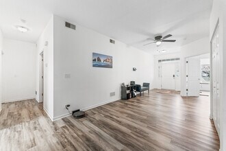 1455 Reserve Ln in Dekalb, IL - Building Photo - Building Photo