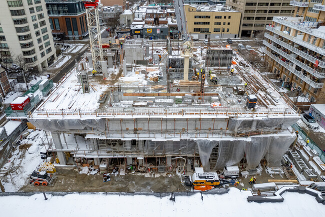 Television City Condos in Hamilton, ON - Building Photo - Building Photo