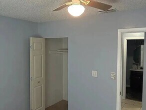 5247 Lighthouse Rd in Orlando, FL - Building Photo - Building Photo