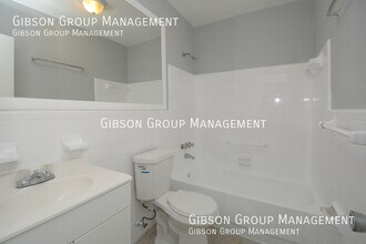 806 NE 16th St in Fort Lauderdale, FL - Building Photo - Building Photo