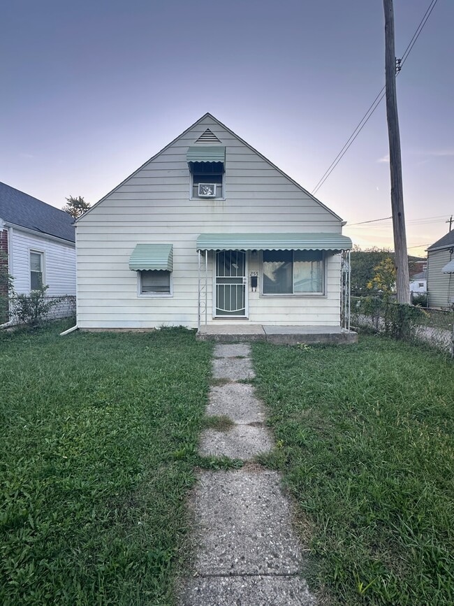 property at 255 S Hague Ave