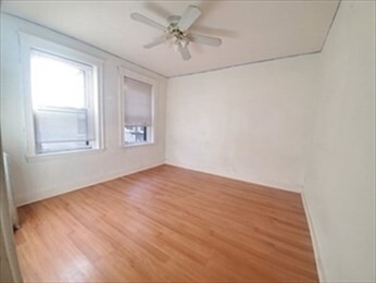 1568 Commonwealth Ave, Unit 7 in Boston, MA - Foto de edificio - Building Photo