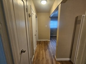 108 west 9th / York St in Pittsburg, CA - Foto de edificio - Building Photo