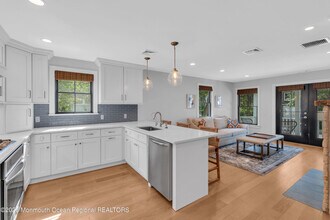 515 Beechwood Ave in Allenhurst, NJ - Building Photo - Building Photo