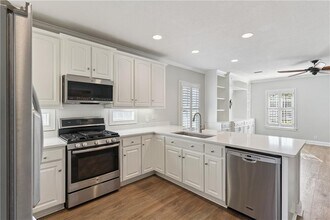 149 Harbor Pointe Dr in Brunswick, GA - Building Photo - Building Photo