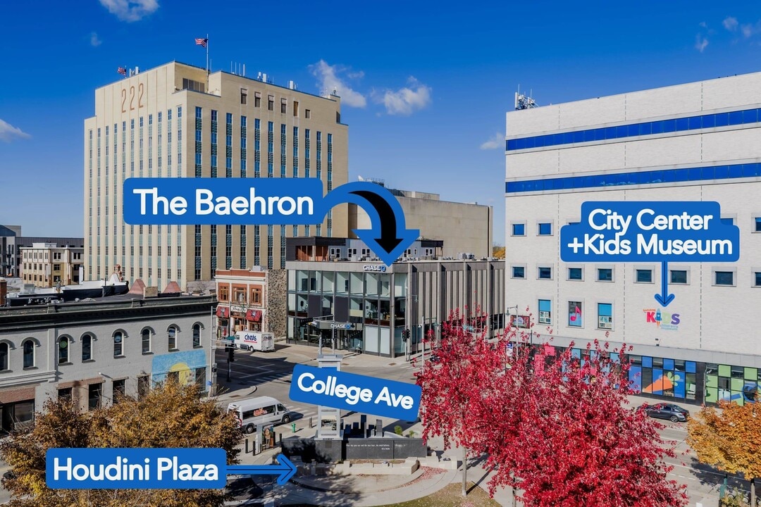 200 W College Ave in Appleton, WI - Building Photo