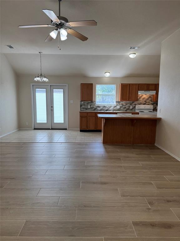 400 Blue Shale Dr in Jarrell, TX - Building Photo - Building Photo