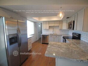 4500 S Grandview Ave in Tempe, AZ - Foto de edificio - Building Photo