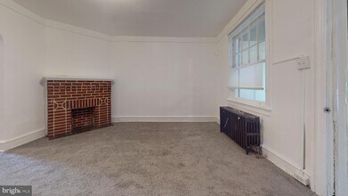 2525 S Lloyd St in Philadelphia, PA - Building Photo - Building Photo