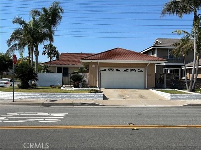 property at 4811 Sharon Dr