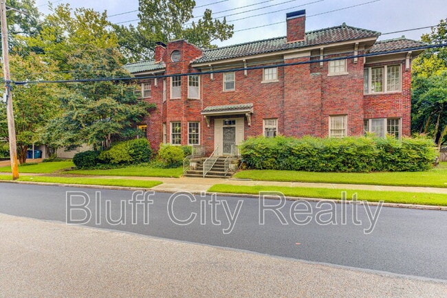 property at 654 Anderson St