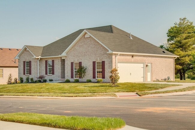 103 Acorn Wy in Gallatin, TN - Foto de edificio - Building Photo