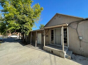 588 S 300 W-Unit -588 in Provo, UT - Foto de edificio - Building Photo