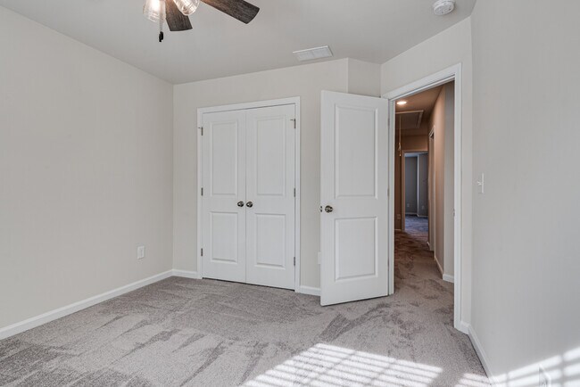 13045 Cottage Crst Ln in Charlotte, NC - Building Photo - Building Photo