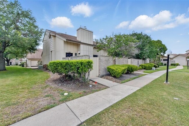 property at 3126 Windchase Blvd