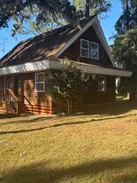 44 W River Dr in Beaufort, SC - Building Photo