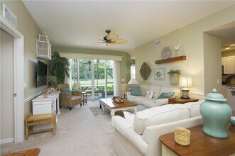 3435 Laurelgreens Ln S in Naples, FL - Building Photo - Building Photo