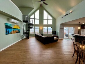 4374 Saltspring Dr in Ferndale, WA - Building Photo - Building Photo