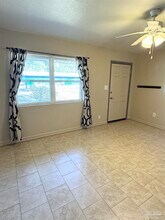 1010 Hawthorn Dr in Pensacola, FL - Building Photo - Building Photo