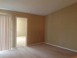 175 Bent Stream Ln in Brownsburg, IN - Foto de edificio - Building Photo