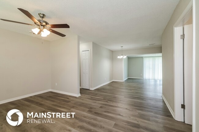 1662 Willie Mays Pkwy in Orlando, FL - Foto de edificio - Building Photo