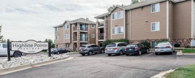 Highline Pointe in Centennial, CO - Building Photo - Building Photo