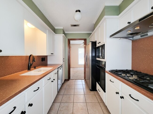 property at 1610 Maryon St