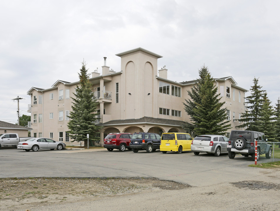 Westview Greens in Didsbury, AB - Building Photo