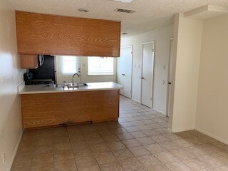 724 S Welch St in Denton, TX - Building Photo - Building Photo