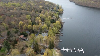 5 Juniper Ln in New Milford, CT - Building Photo - Building Photo