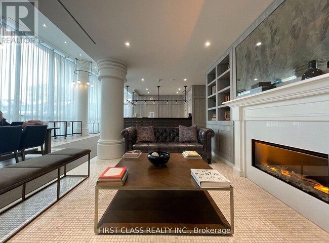 33 Helendale Ave in Toronto, ON - Building Photo - Building Photo